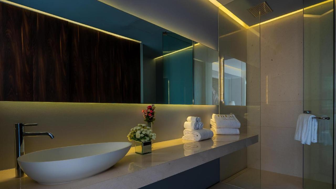 Pier 57 - 208 Best 2 Bedroom Condo In Romantic Zone ปูแอร์โตบาญาร์ตา ภายนอก รูปภาพ